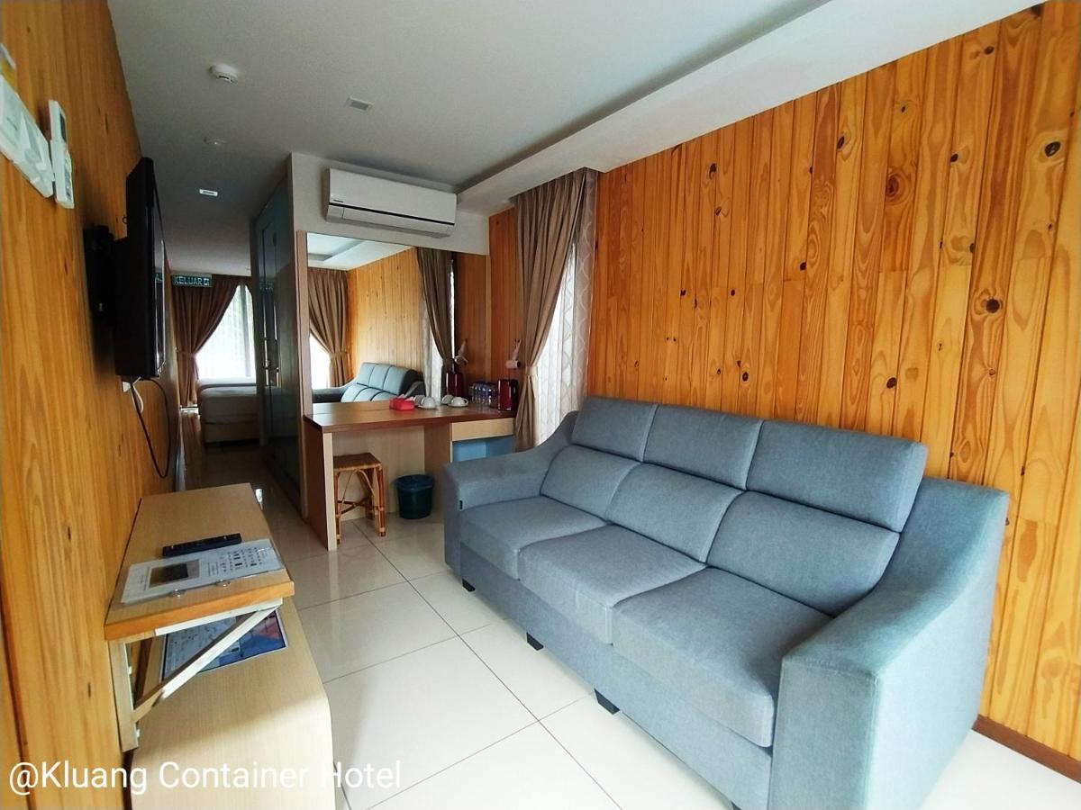 Kluang Container Swimming Pool Hotel Eksteriør bilde